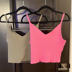 2x crop tank tops (1x army green, 1x pink), Large, H&M, never worn